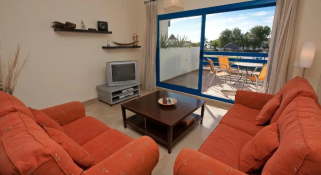 Duquesa Suites 328