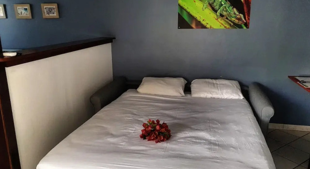 Hotel Exsel Floralys, Забронировать Отель Л'Этан-Сале-ле-Бэн Л'Этан-Сале