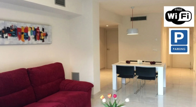 Peaceful Apartment in Roses near de la Punta Beach