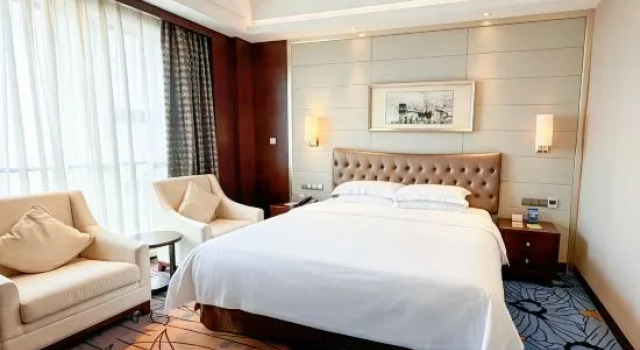 Люкс Business Bairun Zhenjiang International Hotel
