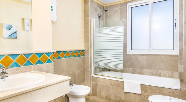 Sea views Apartment 342, Забронировать Апартаменты/квартира Марбелья Коста-дель-Соль, рядом с Марина Ла Бахадилья