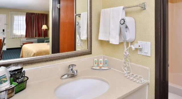 Номер Standard Quality Inn Van Horn