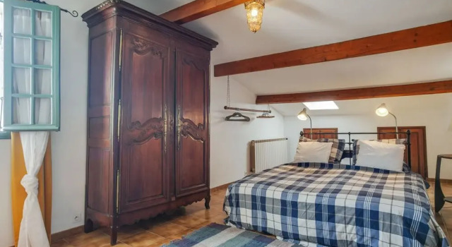 Cosy Apartment in Vachères With Private Garden