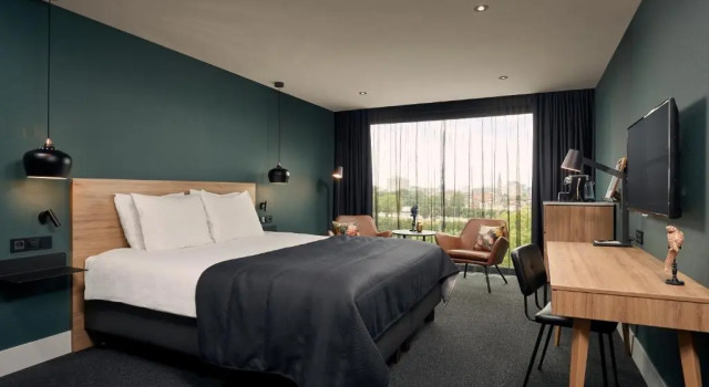 Двухместный номер Deluxe Van der Valk Hotel Antwerpen