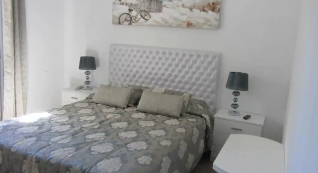 Residencial Hortamar, Забронировать Отель Отели Монте-Горду с парковкой, рядом с Пляж Monte Gordo, Парковка