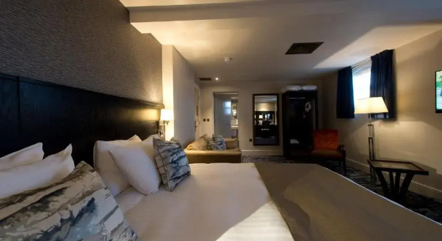 Номер Standard The Yarborough Hotel