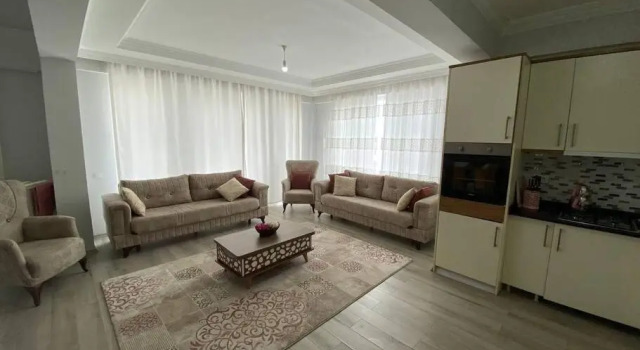Lovely 3 Bedrooms Luxury APT with pool and Gym