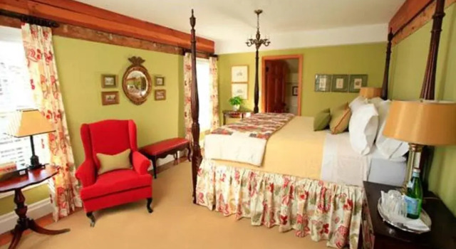 The Butler House Historic Bed and Breakfast, Varaa Hotelli Niagara Wine Region Ontario