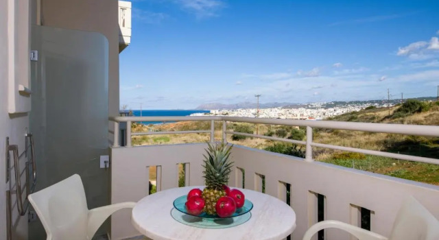 Студия Kedrissos Hotel