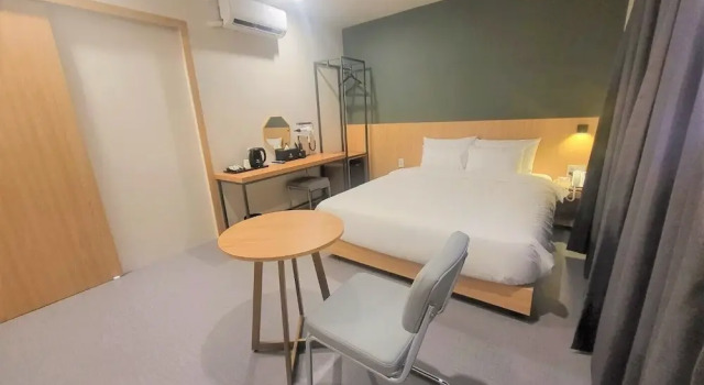 Hotel Leo