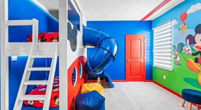 Вилла Elegant & Fun Pool/spa Games Room! 12 Bedroom Villa