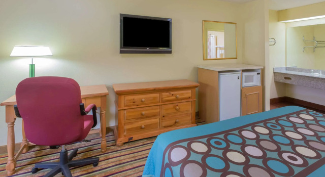 Super 8 by Wyndham Norcross/I-85 Atlanta, Reserva ahora Posada u hostería Norcross 