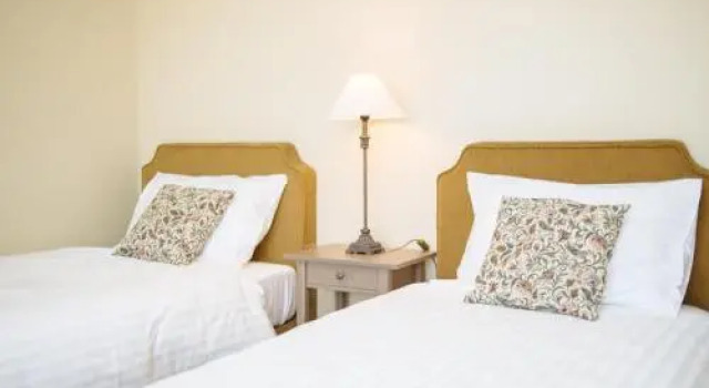 Bebrusu Dvaras, Buchen Sie Hotel Sciuriskiai 