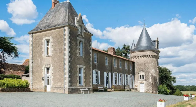 Manoir de Ponsay, Забронировать Отель Отели и гостиницы Шантонне, Отель