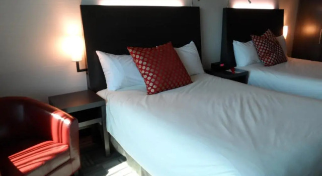 Четырёхместный номер Standard Grand Hotel Times Sherbrooke