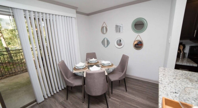 The Woodlands 1 Bedroom, Забронировать Отель Те-Вудлендс Texas Gulf Coast, рядом с The Woodlands Golf Resort