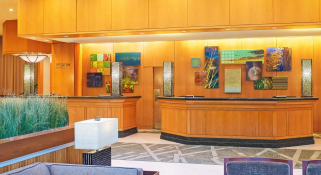 The Westin Dallas Park Central, Забронировать Отель Отели Далласа с бассейном, рядом с Fetal Care Center Dallas, Бассейн