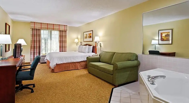 Люкс Country Inn & Suites by Radisson, Elgin, IL