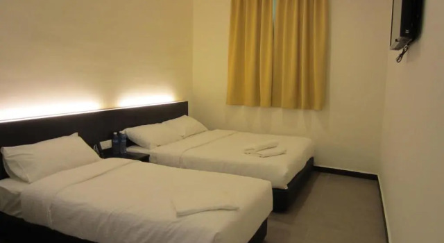 Lüks üç kişilik oda Merlin Hotel