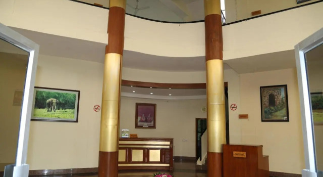 Taramati Baradari, Rezerwuj Hotel Hajdarabad 