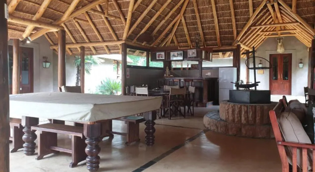 Zebula Golf Estate and Spa -Tok-Tokkie Knocking 16 pax Moi Signature Luxury villa, Boek Resort Resorthotels in Warmbad, Resort