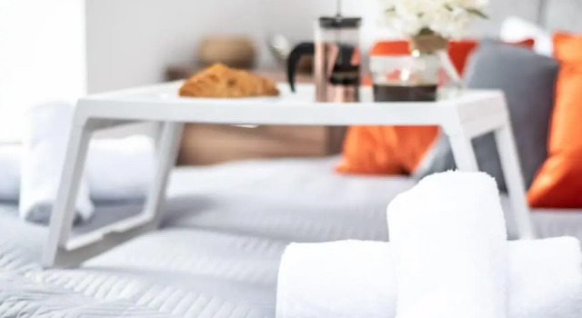 One Bedroom Apartment by Klass Living Serviced Accommodation Bellshill - Cosy  Apartment with WIFI  and Parking, Book Lejlighed Bellshill Lanarkshire