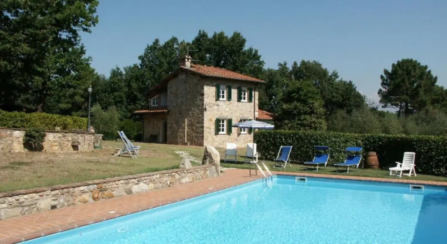 Broccolo by Salogi Villas, Book Villa Villas in Capannori, Villa