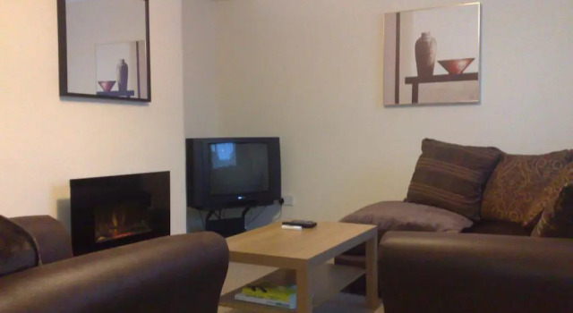 Clover Holidays - Leslie House, Забронировать Отель Перт Пертшир, рядом с University of the Highlands and Islands Perth College