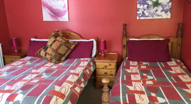 Standard familie cameră Willow Tree Cottages
