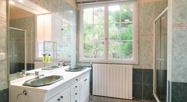 Двухместный номер Standard с видом на горы B&B Le Logis Du Mas
