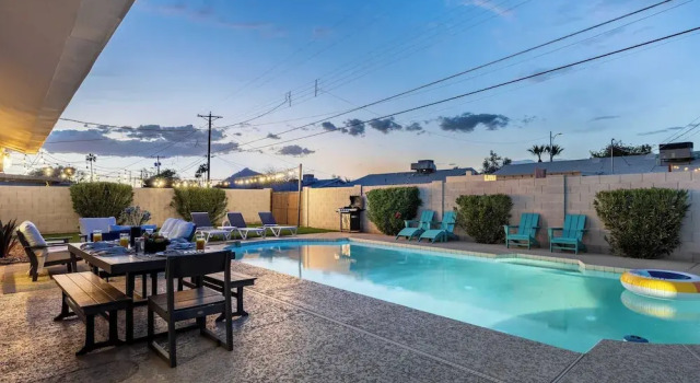 Коттедж Private Pool + Outdoor Oasis 5mins to Old Town Indianola Oasis by Avantstay