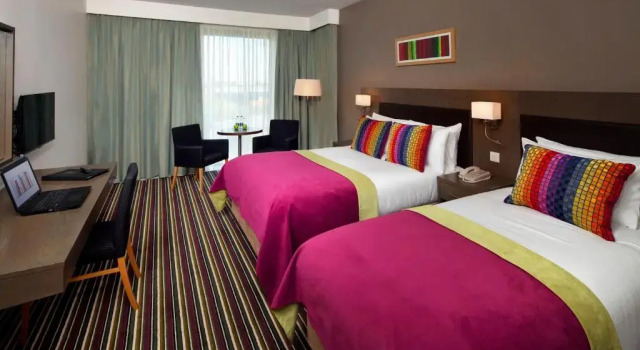 Семейный номер Standard The Address Citywest