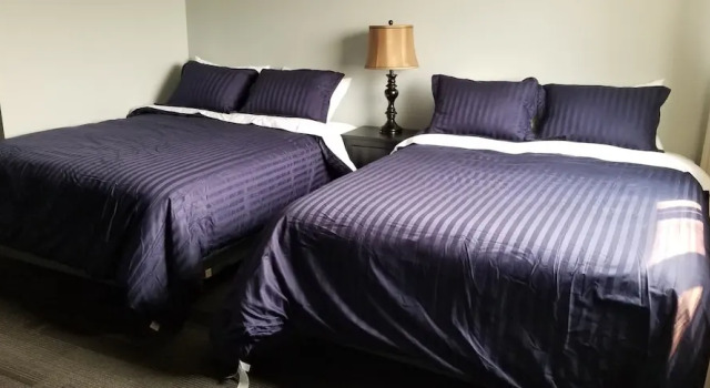 Номер Deluxe Gibbons hotel &Tavern