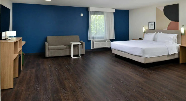 Двухместный номер Spark By Hilton Dallas Medical District Love Field