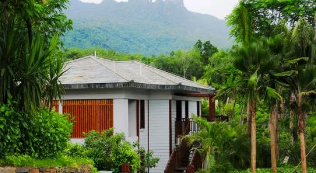 Qixianling Zhongnan Hot Spring Apartment Hotel, Buchen Sie Ferienwohnung Baoting 