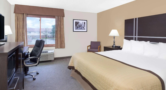 Двухместный номер Standard Baymont by Wyndham Green Bay