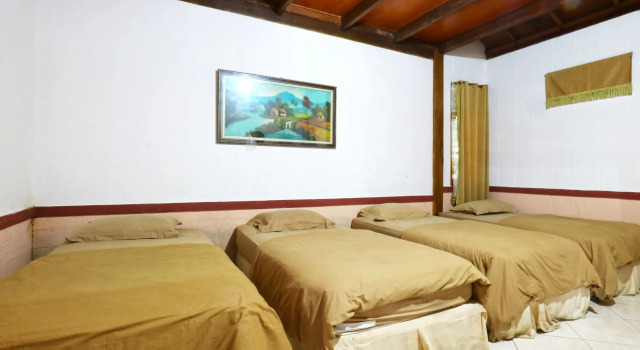 Villa Aquarius Orange, Rezervovat Vila Cisarua West Java