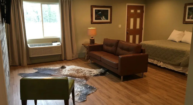 Люкс Цокольный этаж Glacier Basecamp Lodge