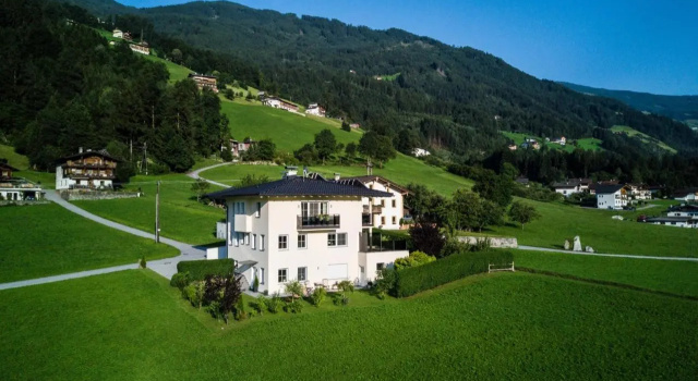 Appartement Matthias, Rezervați Apartament Hoteluri în Tirol cu parcare, Parcare
