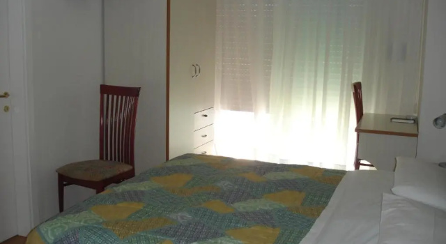 Двухместный номер Standard с балконом Petit Hotel