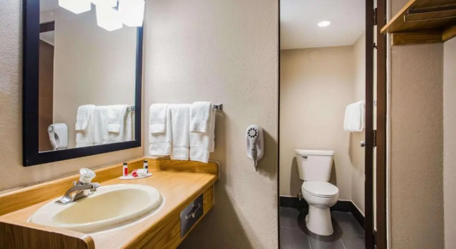 Quadruple suite 1 chambre Baymont by Wyndham Appleton