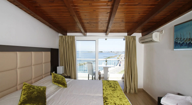 Nirikos Hotel, Забронировать Отель Лефкада Лефкас