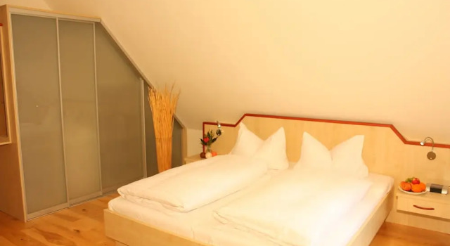 Трёхместный номер Standard с балконом Hotel Gasthof zum Biber