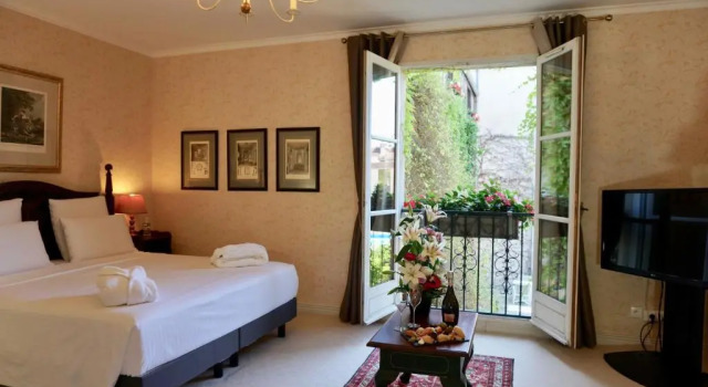 Номер Deluxe Le Manoir de Gressy