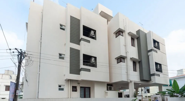 OYO 29276 Rithikha Inn Blossoms, Забронировать Отель Отели штата Тамилнада 3 звезды, 3*