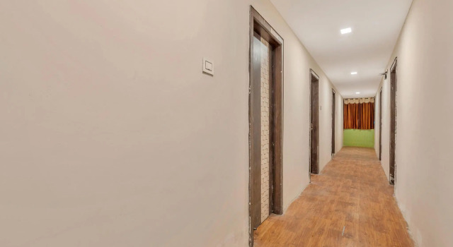 OYO Flagship 11609 Hotel Ruby Grand