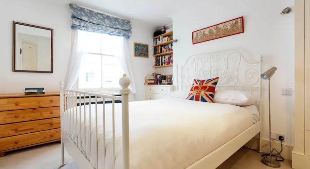 Pretty in Pimlico, Varaa Hotelli 3 tähden hotellit kohteessa Merseyside, 3*