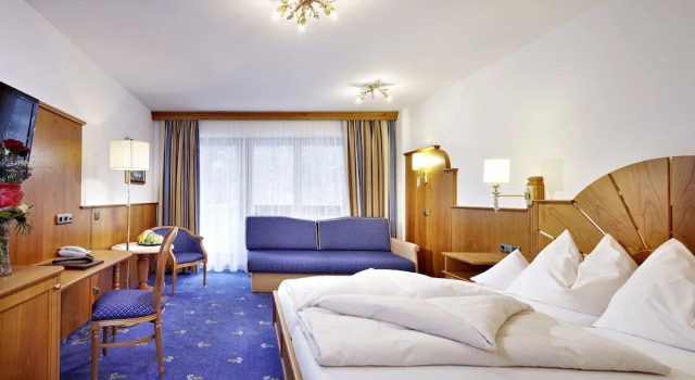 Двухместный номер Comfort с балконом Hotel Jägerhof