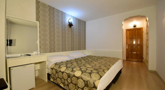 Ciner Hotel
