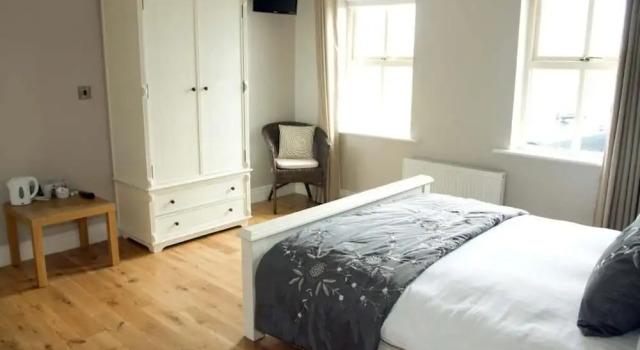 Cahermaclanchy House, Book Hotel Lisdoonvarna 